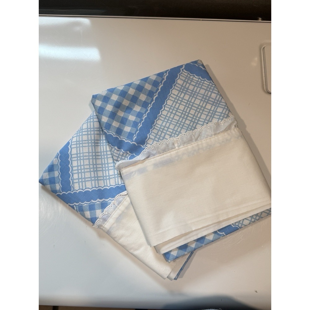 vintage JP Stevens pillowcase set blue and white checkered gingham White lace